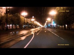 Пьяные вандалы сорвали флаг и гирлянды на площади им Пьяные вандалы сорвали флаг и гирлянды на площади им