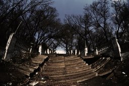 Лестницу с улицы Серышева до набережной сдали в эксплуатацию Лестницу с улицы Серышева до набережной сдали в эксплуатацию