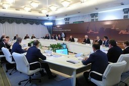 Виктор Ишаев представил главе государства предложения по развитию судостроения на Дальнем Востоке