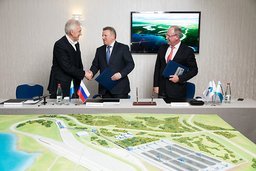 Губернатор Вячеслав Шпорт подписал соглашение с компанией «Сахатранс»