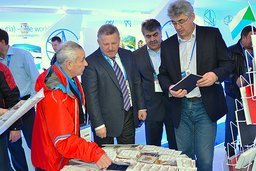 Вячеслав Шпорт посетил экспозицию Хабаровского края в Олимпийском парке