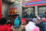 Второклассники села Тополево Хабаровского района побывали в гостях у пожарных