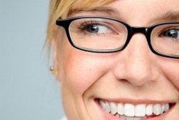 Многодетные матери Хабаровска могут воспользоваться услугами бесплатного протезирования