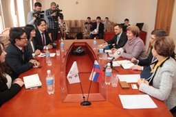 Южнокорейская делегация медицинского центра «Ихва» побывала в Хабаровске