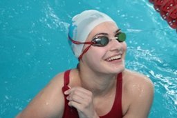 В Хабаровске прошли президентские спортивные игры по плаванию среди школьников