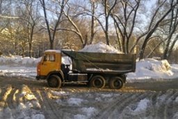 В Хабаровске определено три официальных места для складирования снега