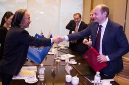 Александр Галушка провел переговоры с Министром морских дел и рыболовства Республики Корея Ли Чжу Ёном