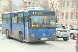 Сегодня на городские пассажирские маршруты Хабаровска вышли 179 му-ниципальных автобусов (90 процентов от плана) и 310 коммерческих автобусов (80 процентов от плана), 30 троллейбусов (по плану должен быть 31)