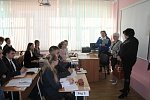 Представители Рособрнадзора проинспектировали пункты проведения ЕГЭ в краевой столице