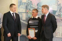 Юрий Трутнев в Амурской области выдал первые сертификаты на бесплатные участки земли