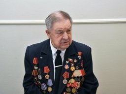 Вячеслав Шпорт поздравил с 90-летием участника Великой Отечественной войны Василия Горелова