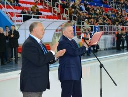 Губернатор края принял участие в церемонии открытия XXXV Чемпионата мира по хоккею с мячом в Хабаровске