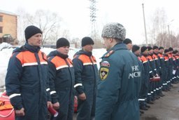 Смотр готовности сил и средств к паводковому периоду прошел в городе Хабаровске Смотр готовности сил и средств к паводковому периоду прошел в городе Хабаровске