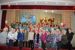 Творческая встреча поколений состоялась в Хабаровском Краевом Доме ветеранов