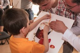 Волонтерское движение "Милосердие-ДВ" посетило детский дом в п. Хор.Детям...