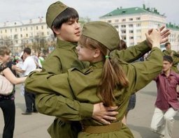 28 апреля в Хабаровске пройдет танцевальный флешмоб «Вальс Победы»