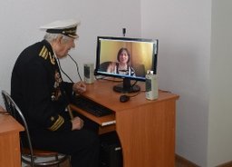 В Хабаровске ко Дню Победы ветеранам подарили компьютерный класс В Хабаровске ко Дню Победы ветеранам подарили компьютерный класс