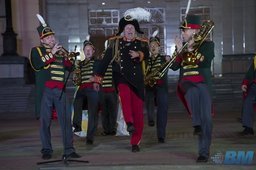 Танцующий оркестр Центрального военного округа из Екатеринбурга на фестивале "Амурские волны"