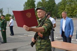 Сергей Луговской поздравил курсантов ДВГУПС с принятием присяги