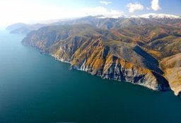 В Охотском море продолжается поисково-спасательная операция