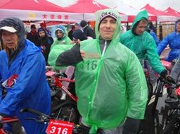 Российско-китайская дружественная велогонка прошла в уезде Фуюань (КНР)