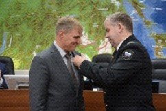 Законодательную Думу Хабаровского края наградили медалью «За заслуги»