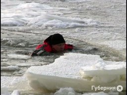 В ледовой западне на Амуре оказался хабаровский блогер, который добывал фото для подписчиков В ледовой западне на Амуре оказался хабаровский блогер, который добывал фото для подписчиков