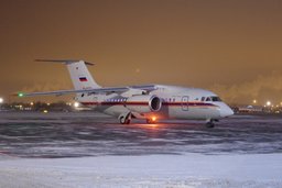 Ан-148 МЧС России завершил санитарно-авиационную эвакуацию из Симферополя в Санкт-Петербург и Москву