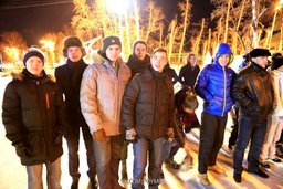 Китайский Новый год в Хабаровске встретили на коньках, с фейерверком и драконом