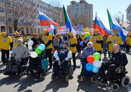 Первомайское шествие в Хабаровске собрало более 40 тысяч человек