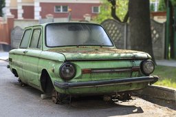Глава поселения в Хабаровском районе отремонтировал личное авто за счет бюджета