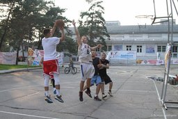 13 августа, в Хабаровске пройдет Всероссийский турнир по уличному баскетболу "Оранжевый мяч"